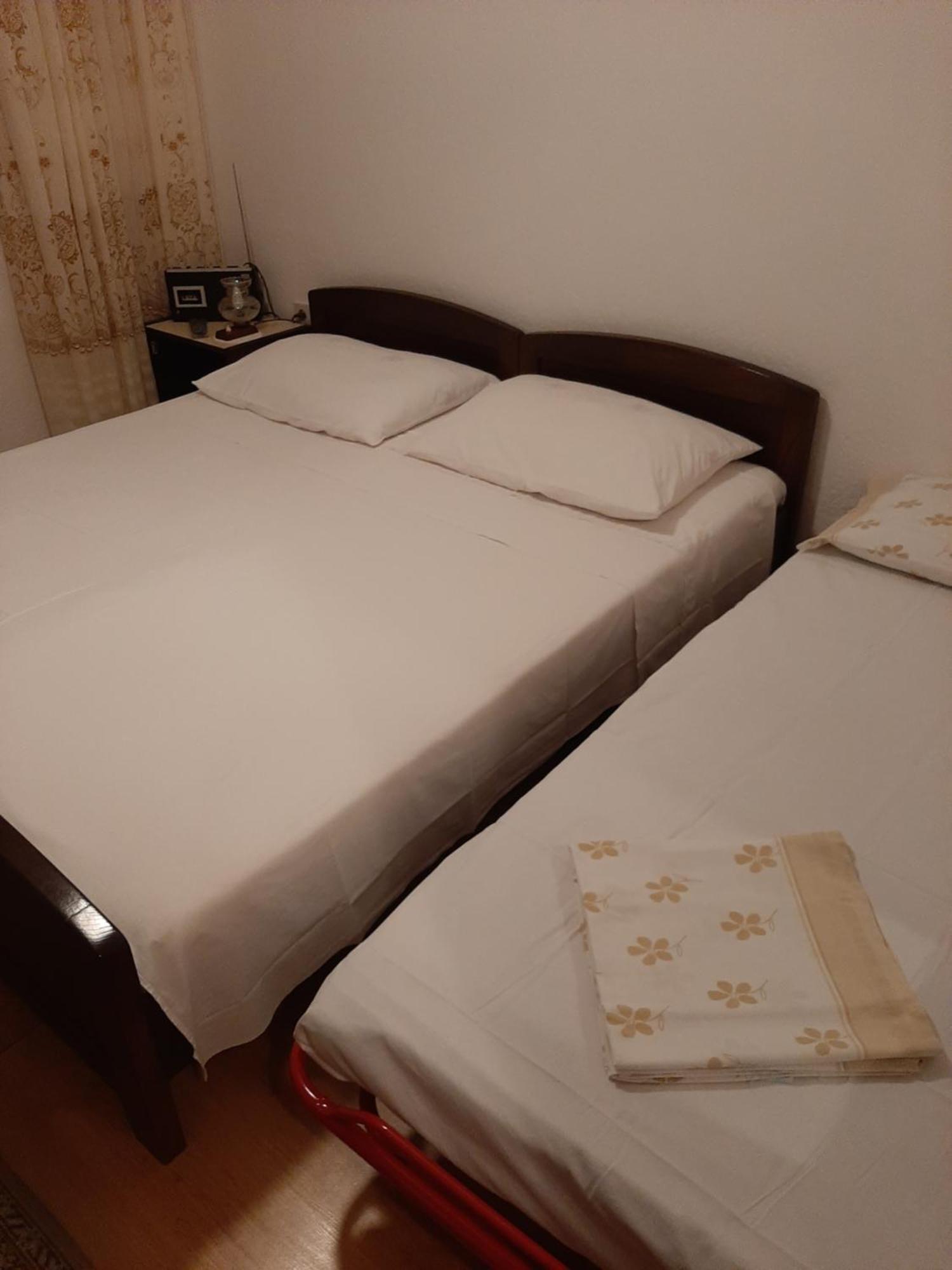 App Dujmovic Apartment ซูเปตาร์ ภายนอก รูปภาพ