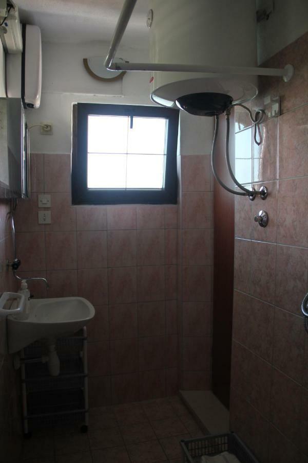 App Dujmovic Apartment ซูเปตาร์ ภายนอก รูปภาพ